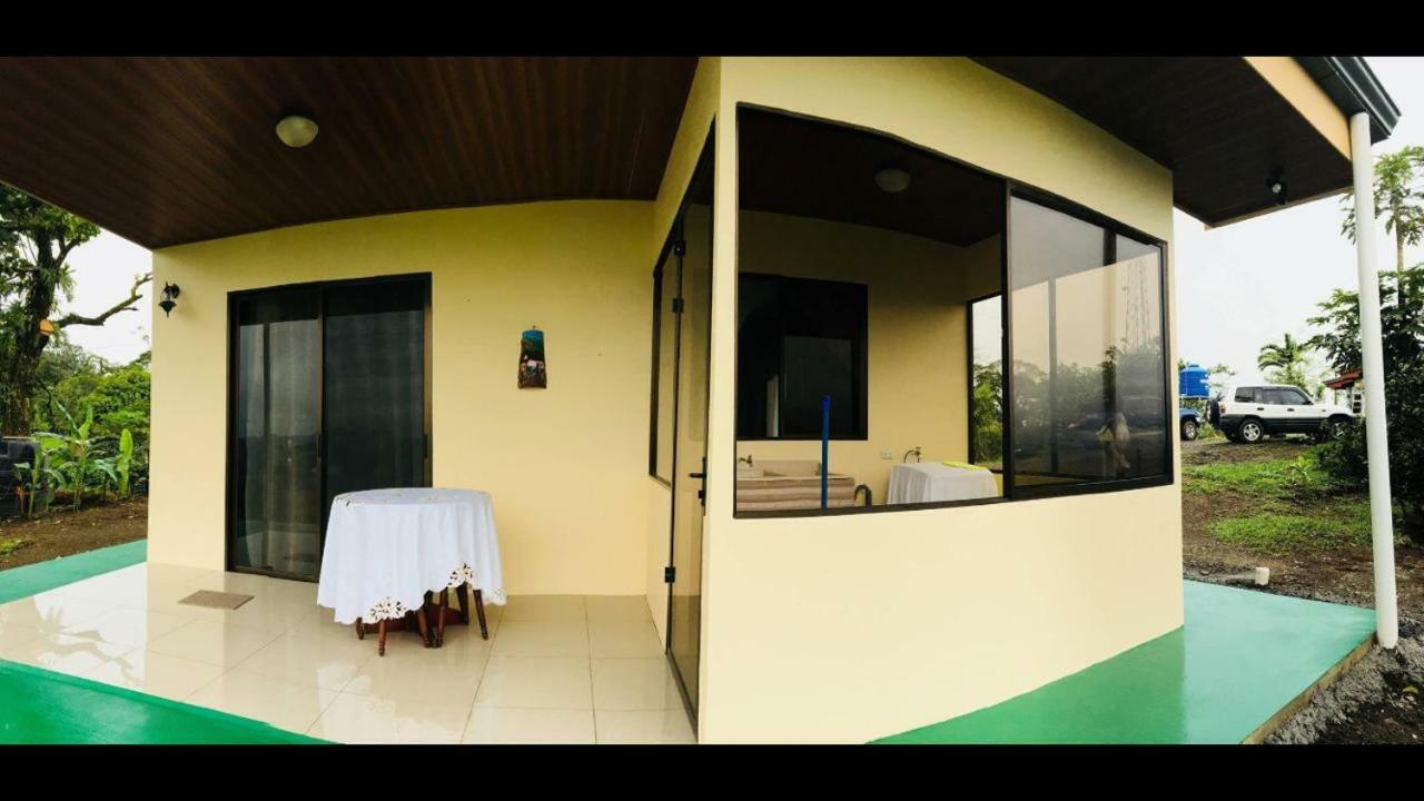 Las Pavitas Cottages La Fortuna Exterior foto